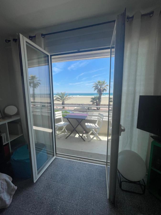 Domus Apartment